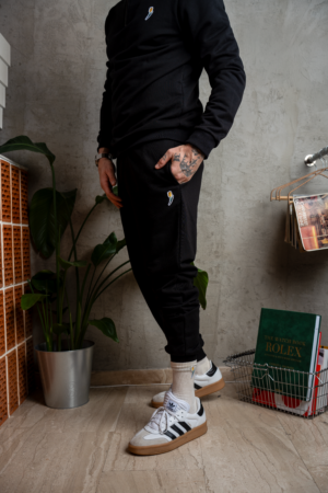 Plush Sweatpants Subtle Logo True Black